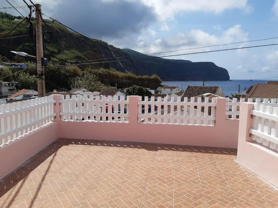 Casa Da Ribeira - Mosteiros Mosteiros  Eksteriør billede