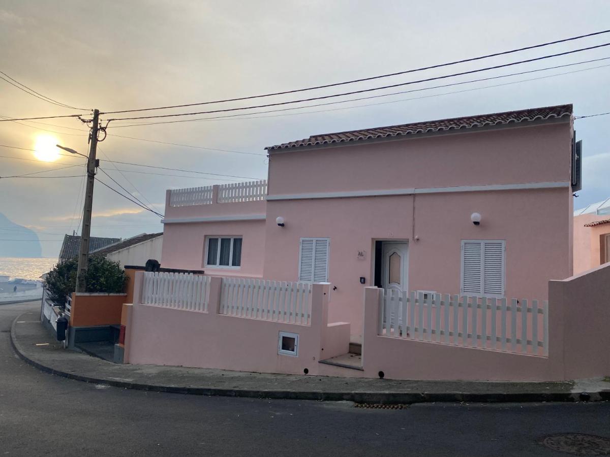 Casa Da Ribeira - Mosteiros Mosteiros  Eksteriør billede