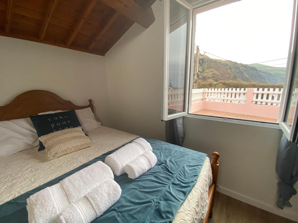 Casa Da Ribeira - Mosteiros Mosteiros  Eksteriør billede